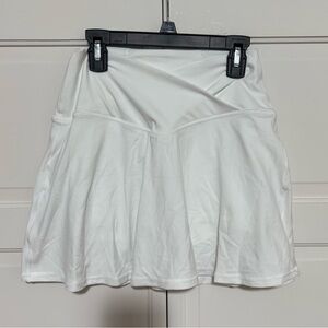 Offline by Aerie real me cross over white skort size medium